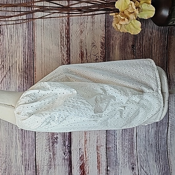 NEW A•NEW•DAY WHITE LINED EYELET LANTERN SLEEVE PULLOVER BLOUSE TOP - Picture 3 of 14